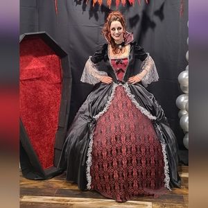 InCharacter Women's Med. Gothic 'Vampiress of Versailles' Halloween Costume